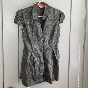 Cynthia Steffe Linen Silver Top